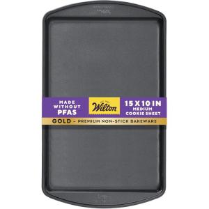 Wilton Gold Premium Non-Stick Warp-Resistant Bakeware, Made without PFAs, Medium Cookie Sheet, 15.25 x 10.25 in, Packaging May Vary(15.25 x 10.25 in. (Pack of 1))