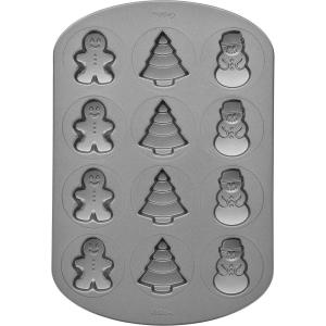 Wilton Non-Stick Christmas Cookie Shapes Pan, 12-Cavity (Gingerbread Man, Tree, Snowman)