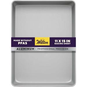 Wilton Performance Pans Aluminum Medium Sheet Cake Pan, 11 x 15-Inch(11 by 15 by 2-Inch)