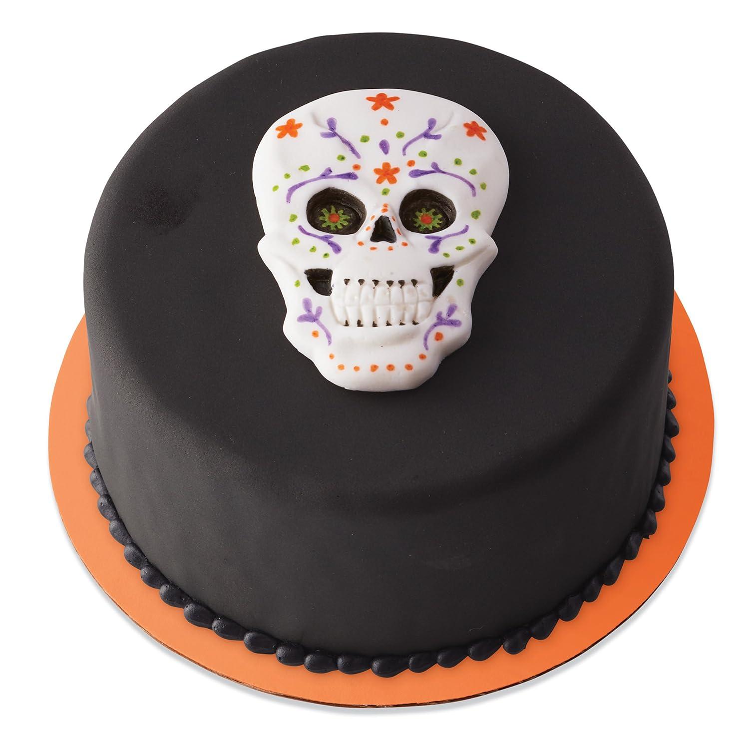 image:imageWilton 7102303 Wilton Decorator Preferred Black Fondant 24 oz Fondant IcingBlack
