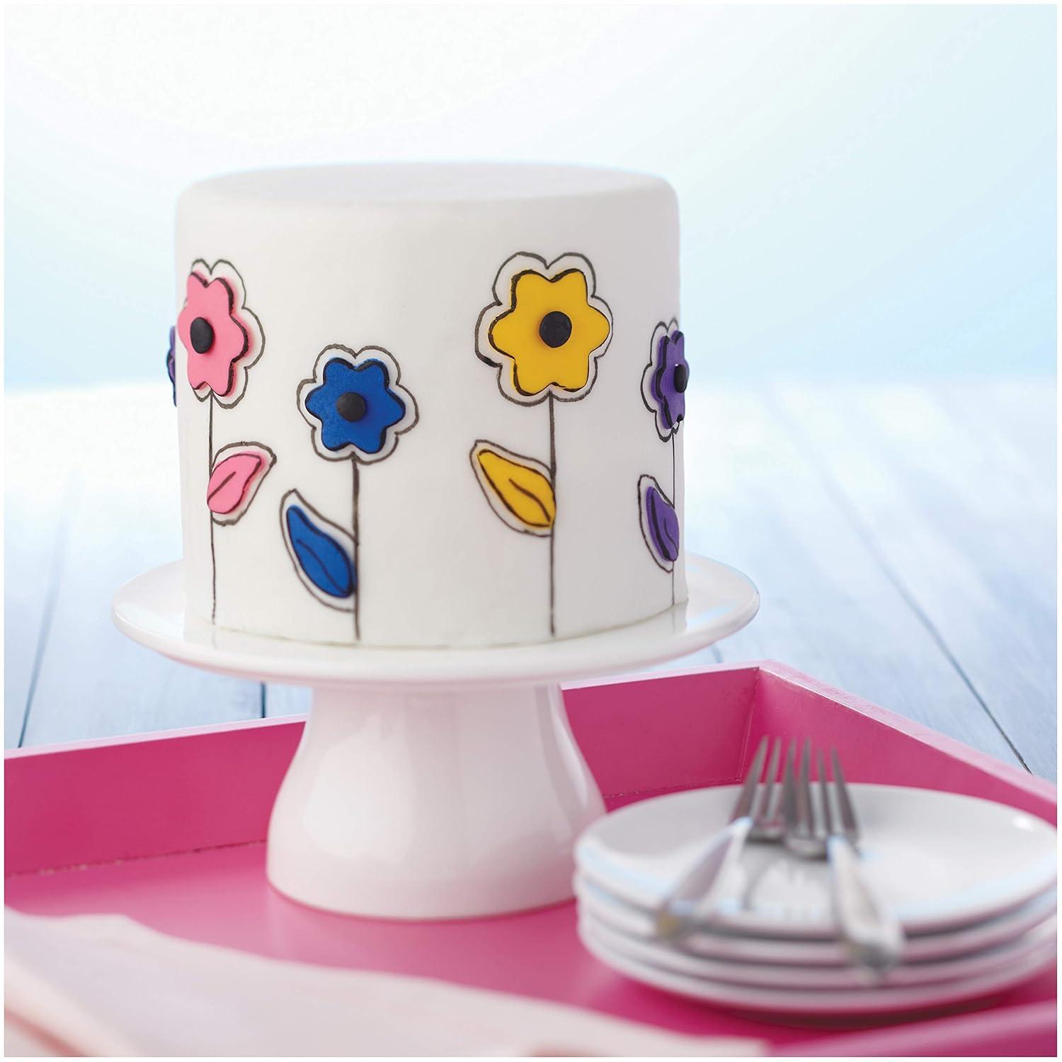 image:imageWilton 7102303 Wilton Decorator Preferred Black Fondant 24 oz Fondant IcingPink