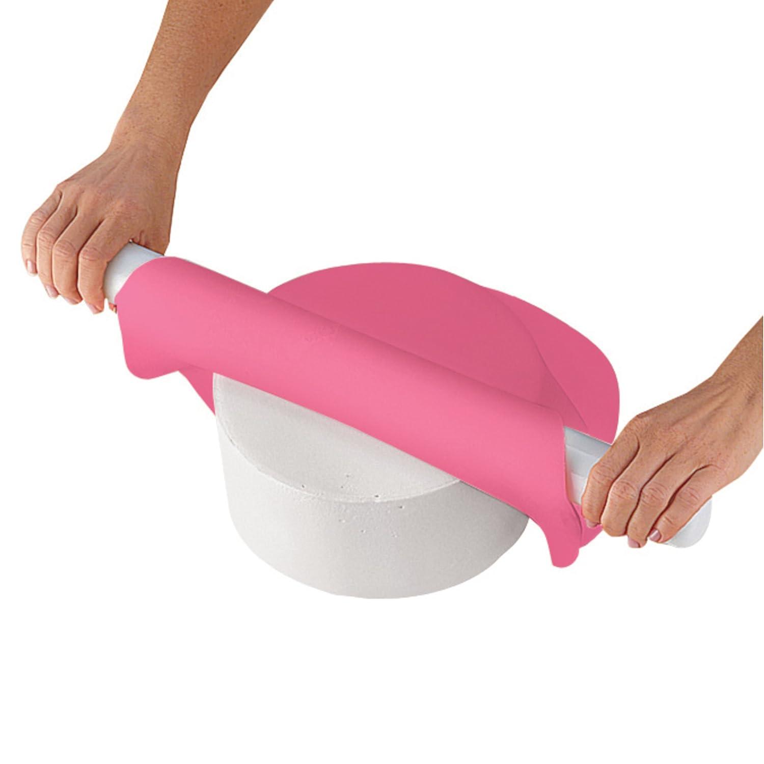 image:imageWilton 7102303 Wilton Decorator Preferred Black Fondant 24 oz Fondant IcingPink