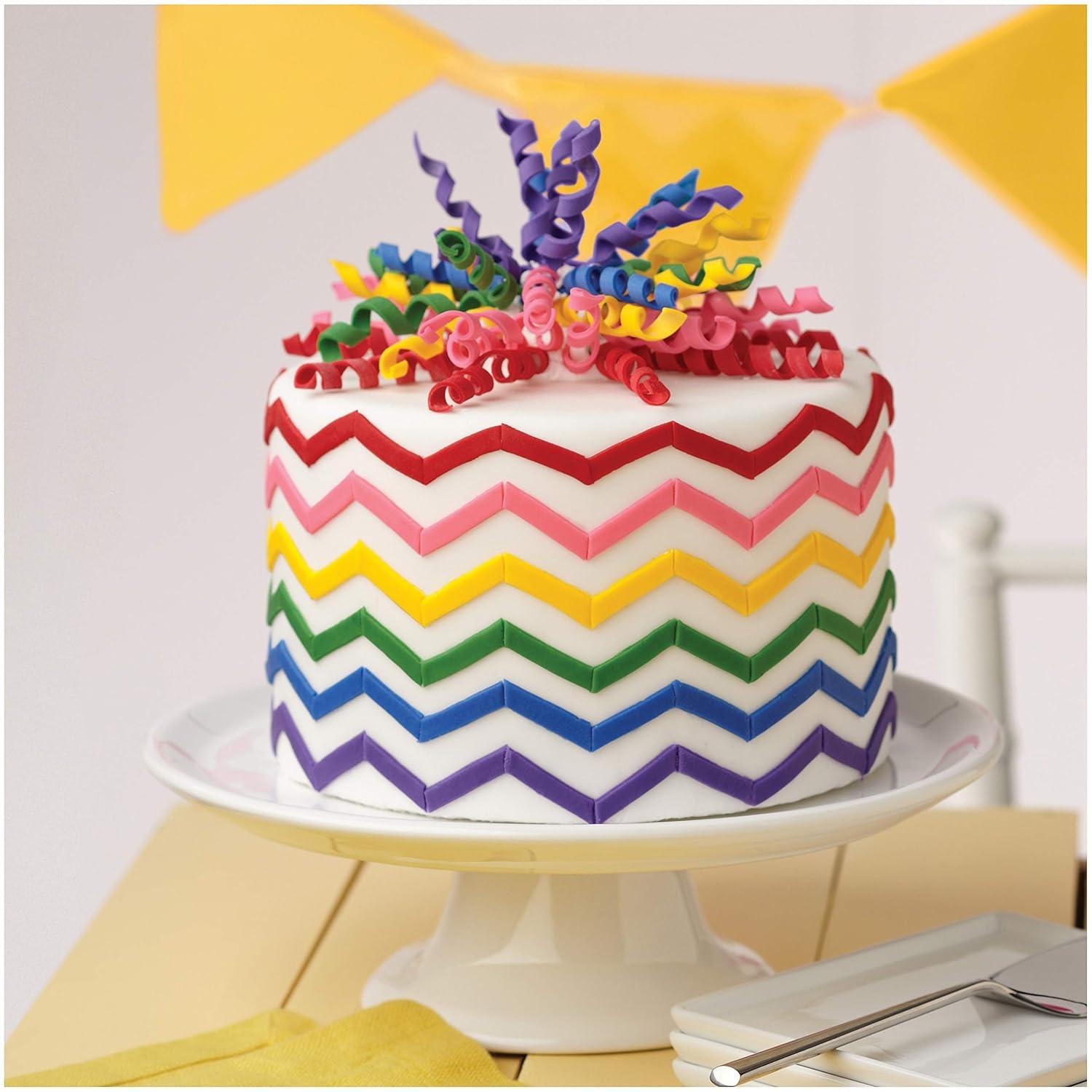 image:imageWilton 7102303 Wilton Decorator Preferred Black Fondant 24 oz Fondant IcingYellow