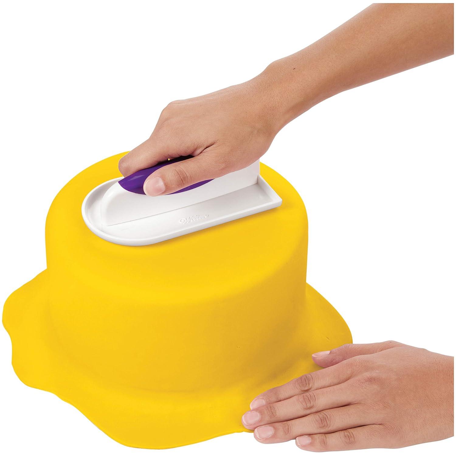 image:imageWilton 7102303 Wilton Decorator Preferred Black Fondant 24 oz Fondant IcingYellow