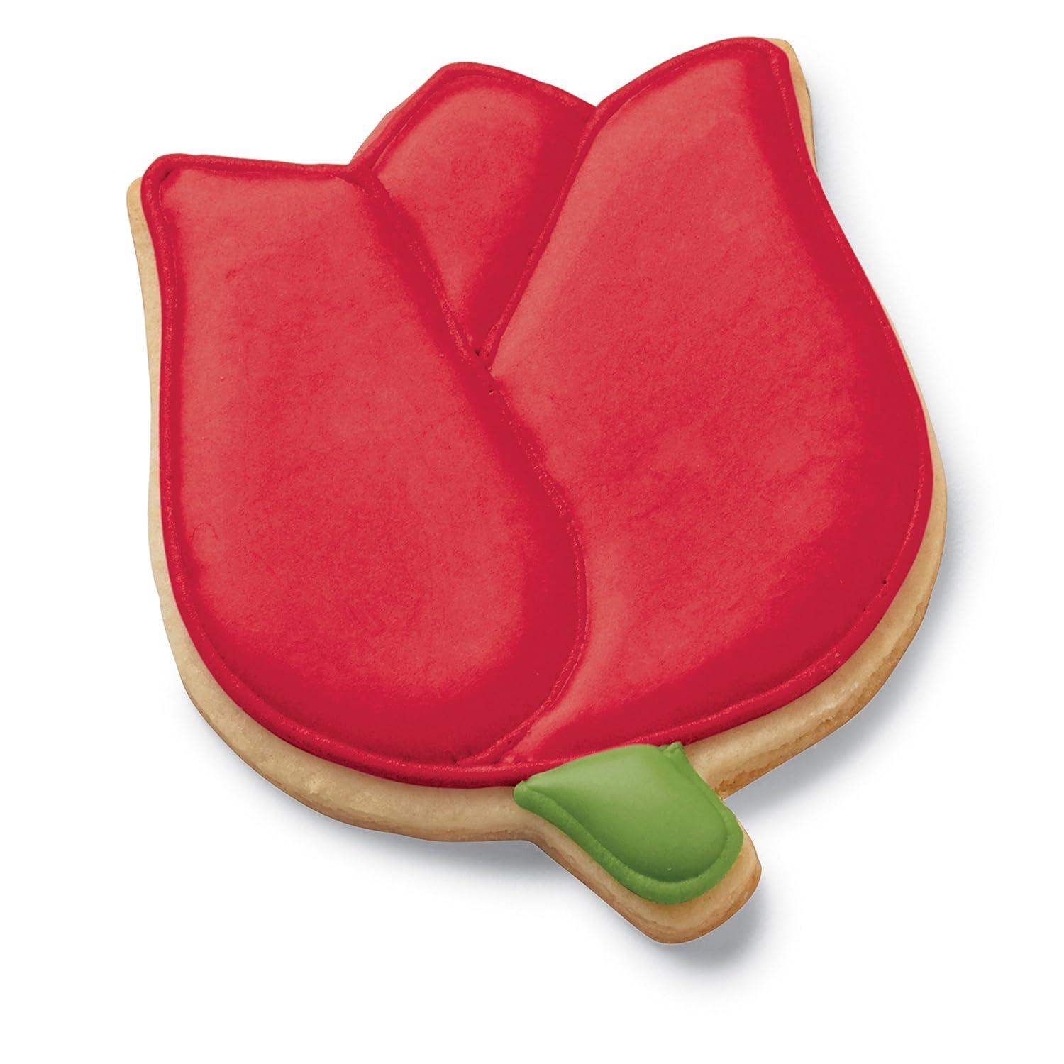 image:imageWilton Primary Icing Colors 4Piece Gel Icing Colors Yellow red green and blue03 Fl Oz Pack of 12