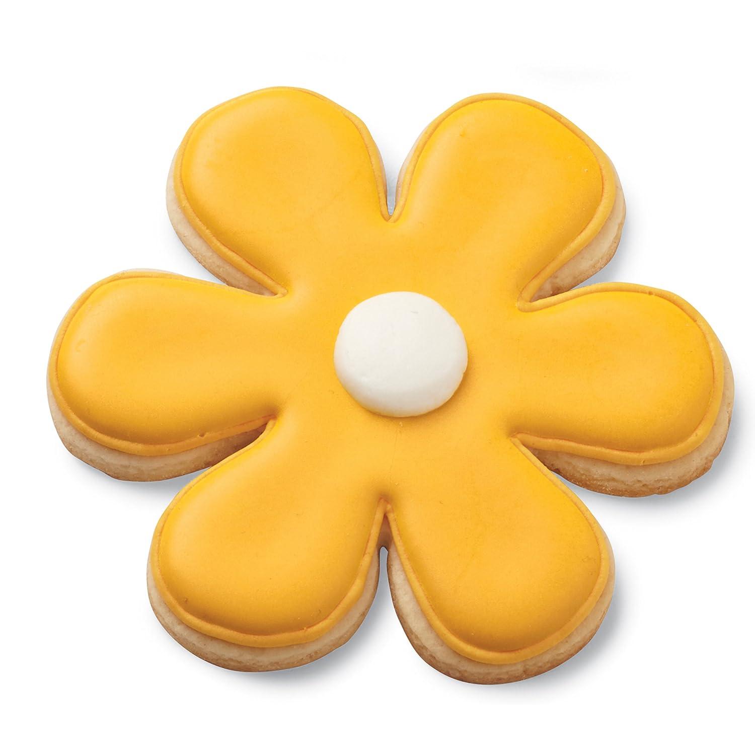 image:imageWilton Primary Icing Colors 4Piece Gel Icing Colors Yellow red green and blue03 Fl Oz Pack of 12