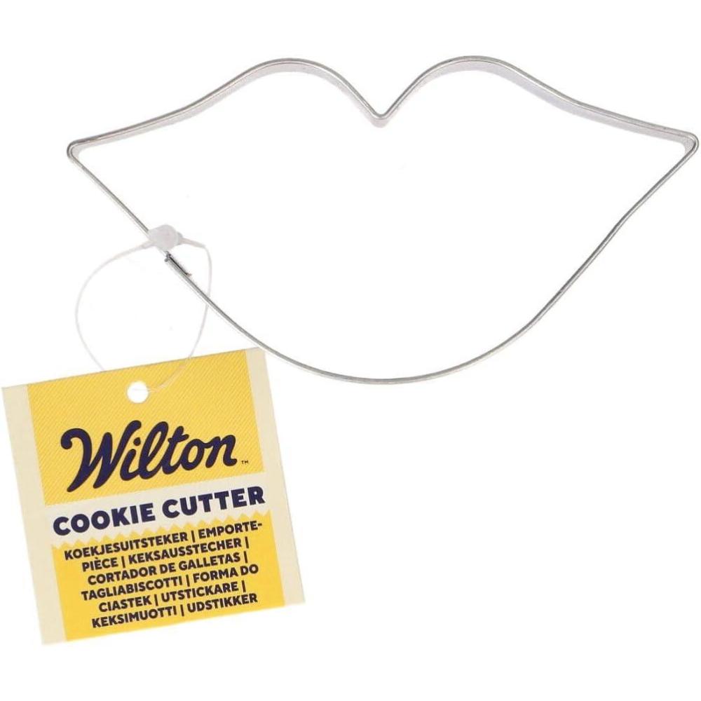 image:imageWilton Metal Cookie Cutter 3Inch AppleLips