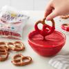 Wilton Melting Chocolate Orange Candy Melts for Cake Pops Candy Making Chips Vanilla Flavored 12oz., Pack of 6, Packaging May Vary(Red)