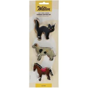 Wilton Metal Cookie Cutter, 3-Inch, Apple(Cat Dog Horse)