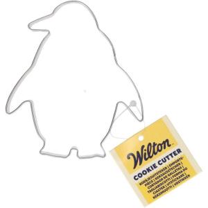 Wilton Metal Cookie Cutter, 3-Inch, Apple(Penquin)
