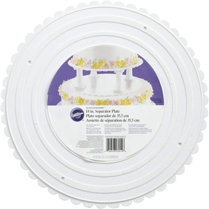 Wilton 14 Inch Scalloped Edged Round Separator Plates(14in)