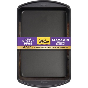 Wilton Gold Non-Stick 13 x 9 Inch Oblong Baking or Roasting Pan, Cold-Rolled Steel Bakeware, Made without PFAS, Packaging May Vary